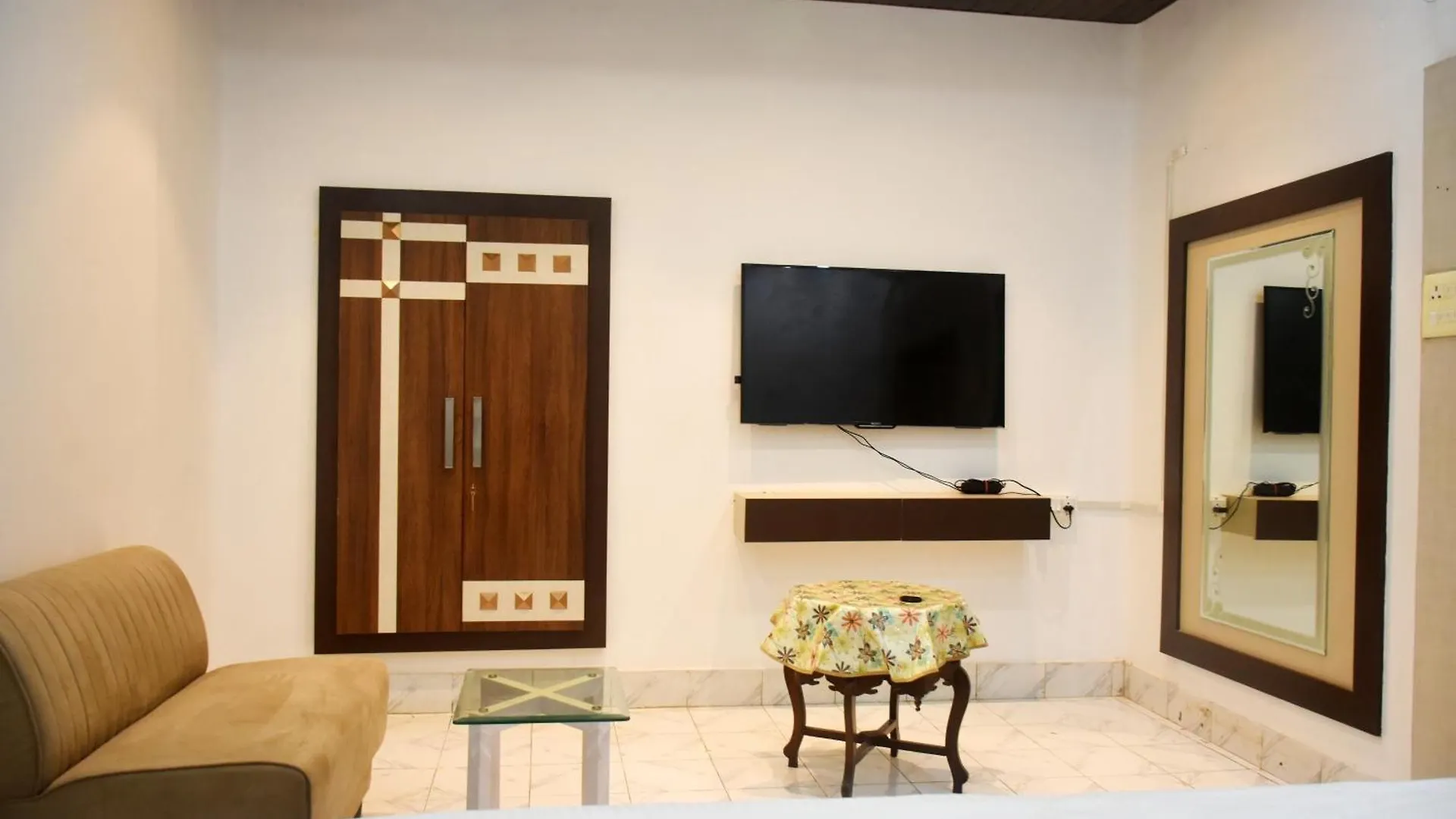 Raahi Luxury Villa Near Kashi Vishwanath Bénarès